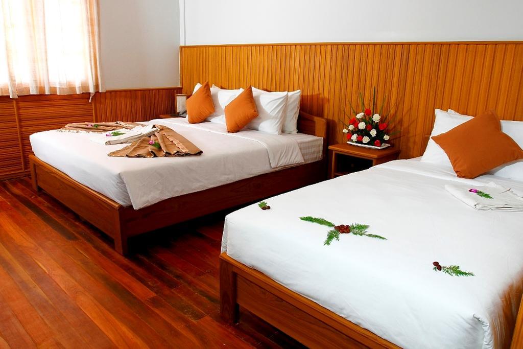 Inle Lotus Hotel Nyaung Shwe Ngoại thất bức ảnh