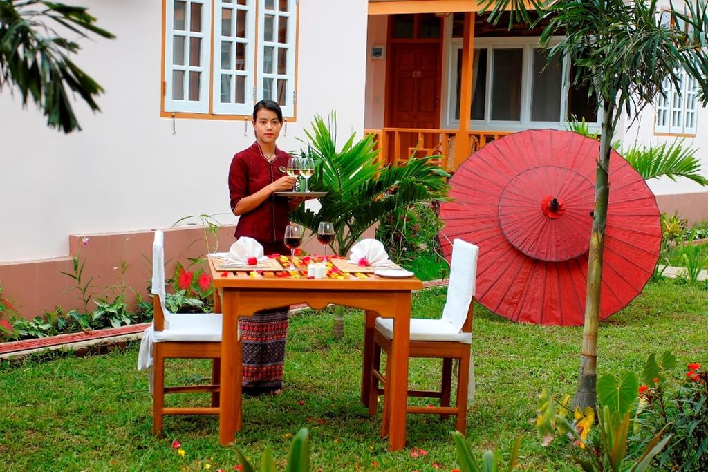 Inle Lotus Hotel Nyaung Shwe Ngoại thất bức ảnh