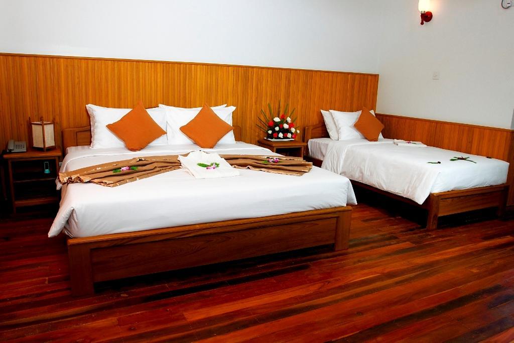 Inle Lotus Hotel Nyaung Shwe Ngoại thất bức ảnh