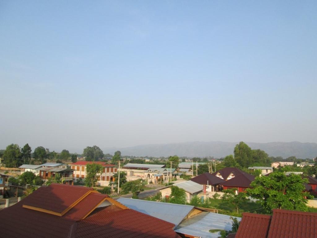 Inle Lotus Hotel Nyaung Shwe Phòng bức ảnh