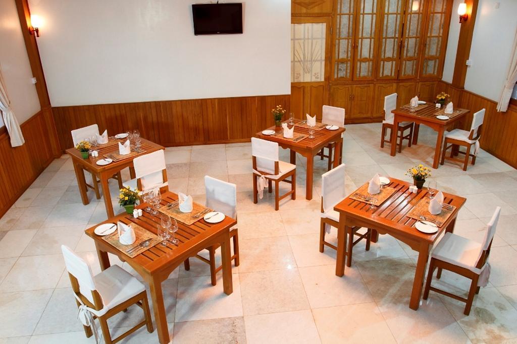 Inle Lotus Hotel Nyaung Shwe Ngoại thất bức ảnh