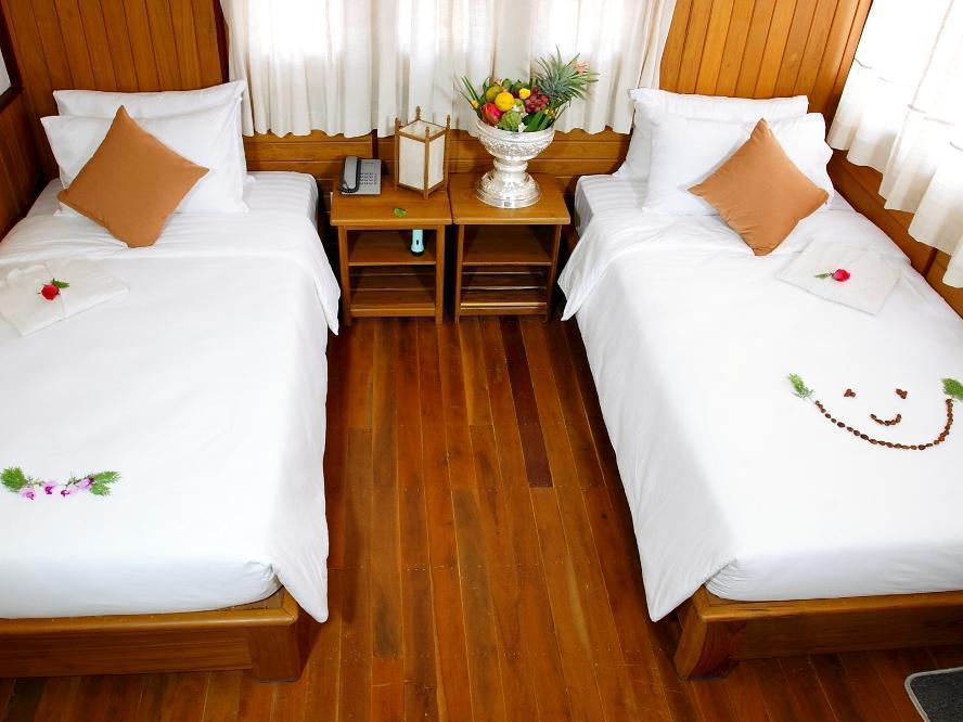 Inle Lotus Hotel Nyaung Shwe Ngoại thất bức ảnh