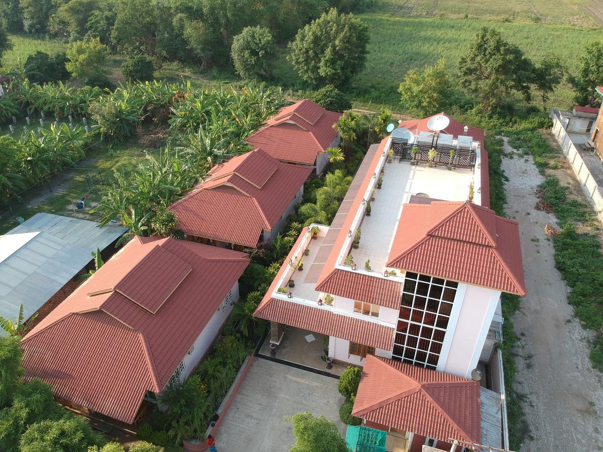 Inle Lotus Hotel Nyaung Shwe Ngoại thất bức ảnh