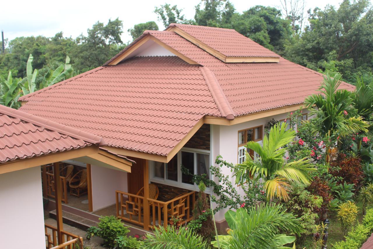 Inle Lotus Hotel Nyaung Shwe Ngoại thất bức ảnh
