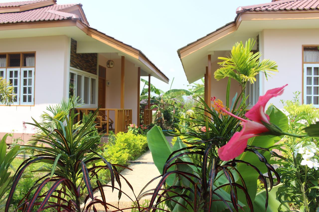 Inle Lotus Hotel Nyaung Shwe Ngoại thất bức ảnh
